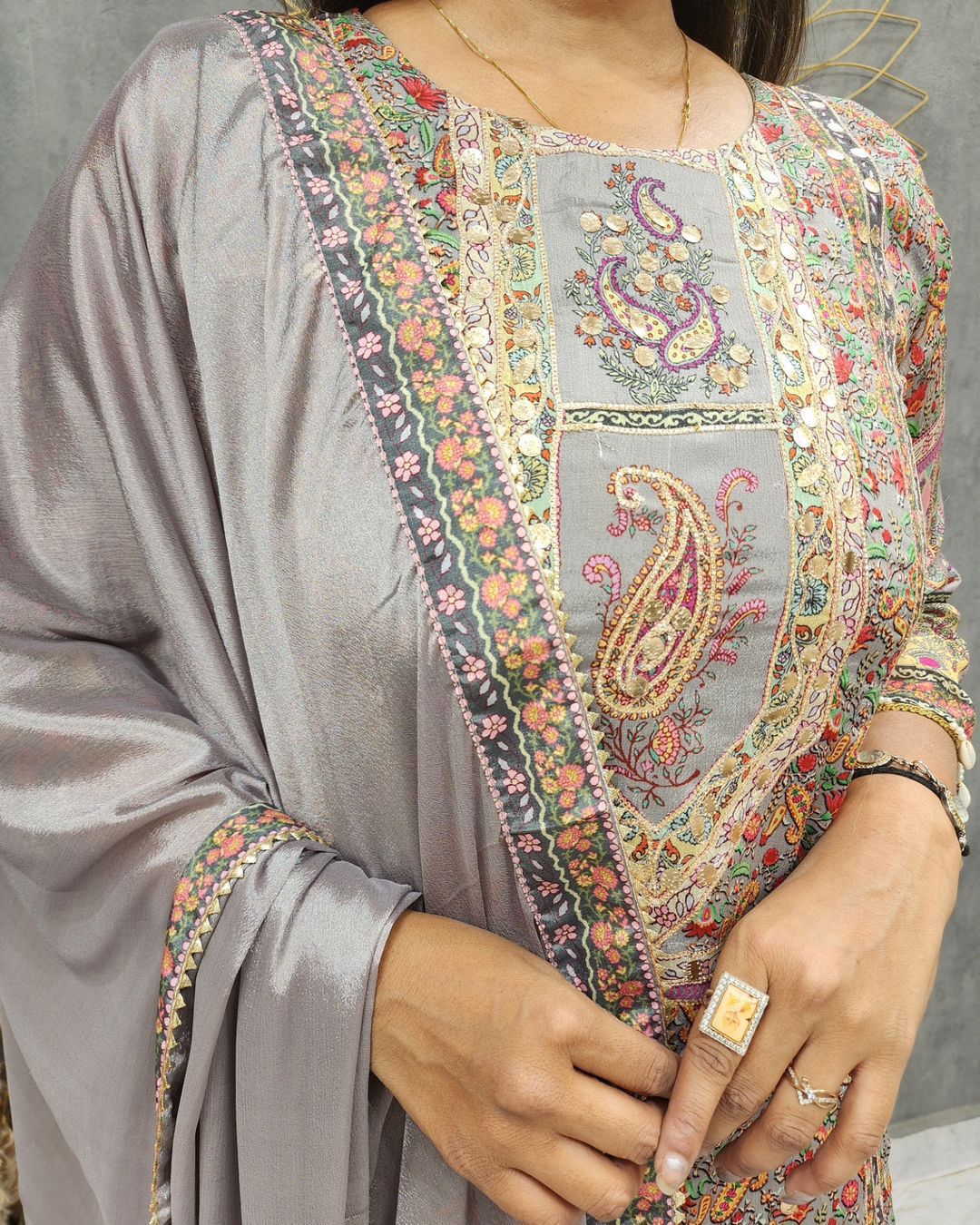 MUSLIN PRINTED COIN WORK TOP , PANT WITH DUPATTA