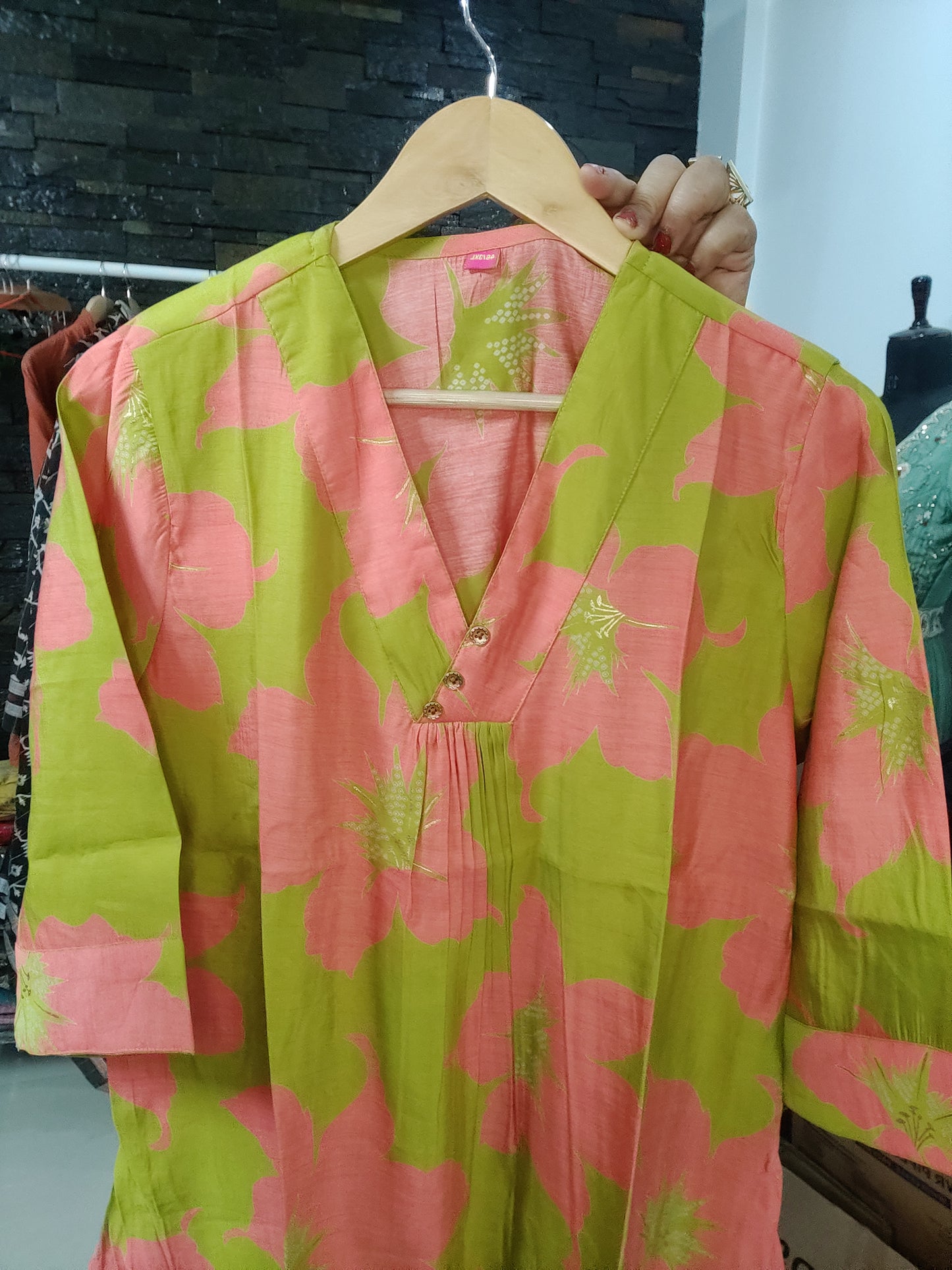 Mudal Muslin Flower Print Only Kurti